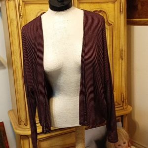 Womens open front sweater 7DAYWKND small to large